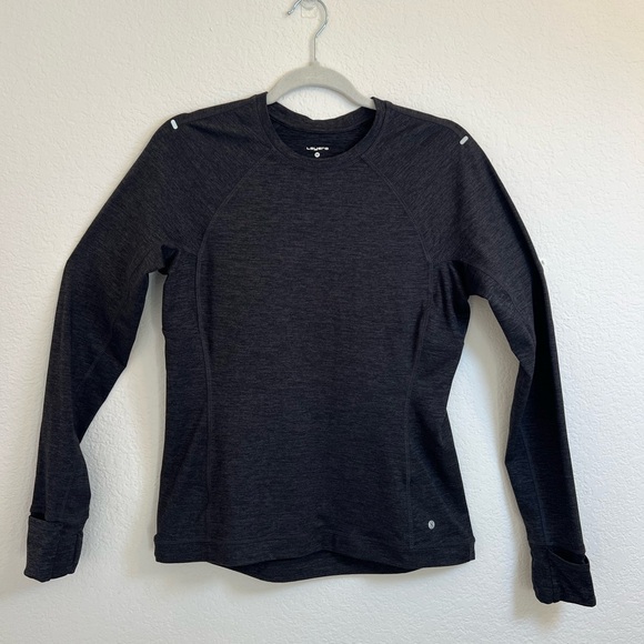 Layer 8 Tops - Layer 8 Heathered Gray‎ Performance Shirt Size Medium